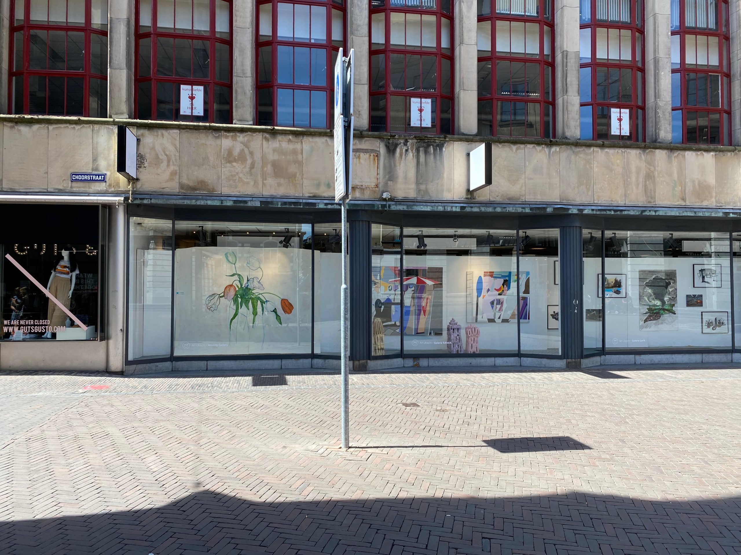 Moving Gallery Juni 2020 In Voormalig Broese Op Stadhuisbrug